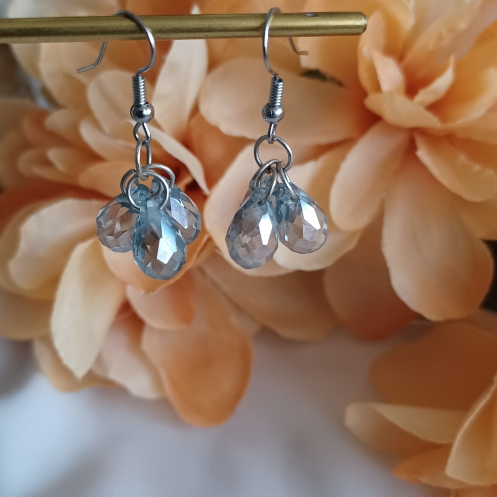 Powder Blue Crystal Bead Clusters